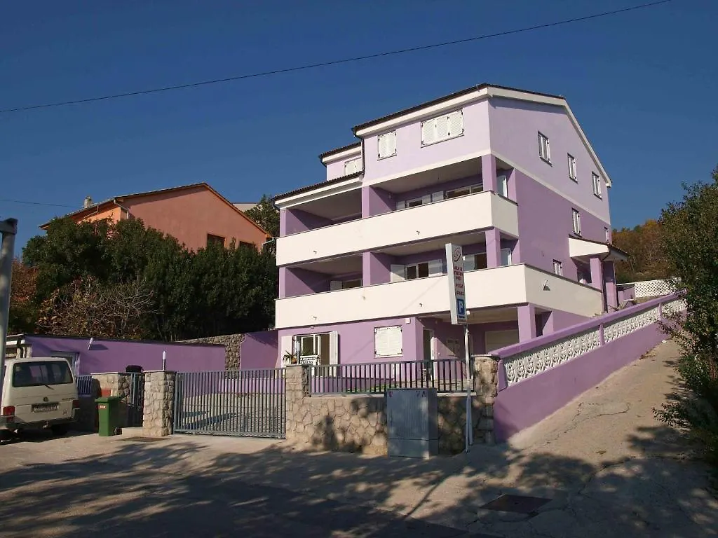 Villa Dramalj 0*,