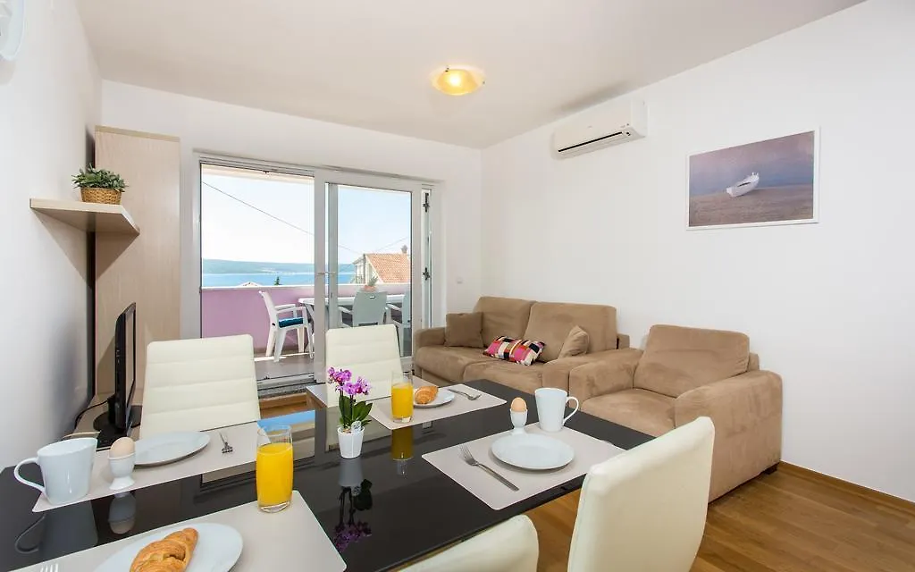 Apartment Villa Dramalj